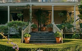 Simpson House Inn